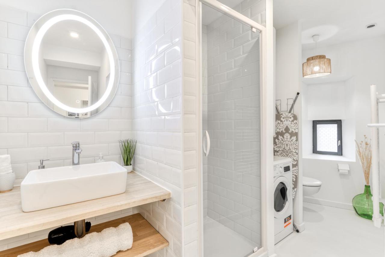 Les Gites De Laure - L'Or Blanc, Appartement Avec Vue Sur Le Chateau, Climatisation, Netflix, A 160 M De La Cite Medievale Carcassonne Exteriér fotografie